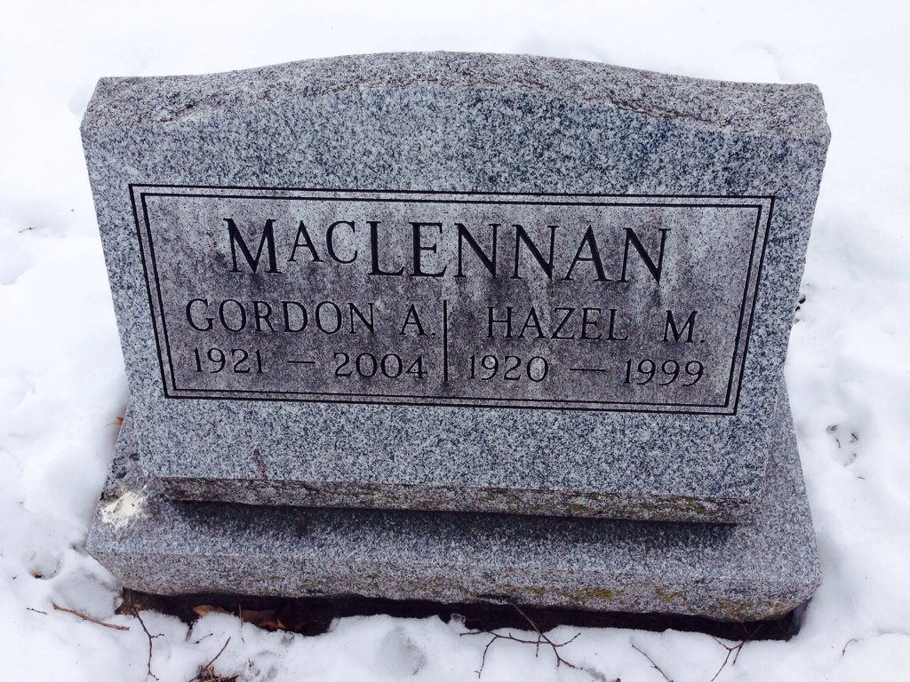 Photo of headstones/Gordon A MacLennan 1921-2004 hdstn Naperville cem Ill